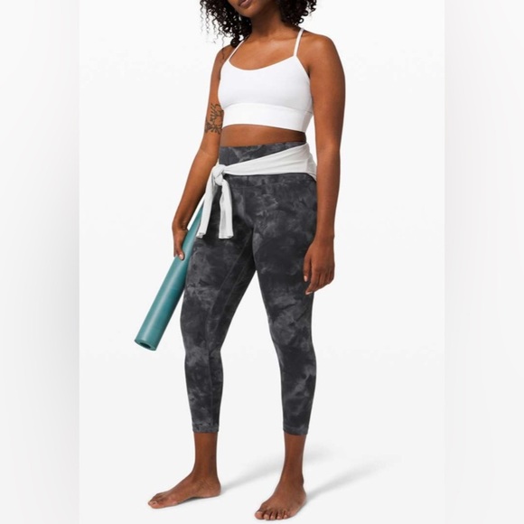 #49- $45/ RETAIL $98 LULULEMON Align Pant 25" *Diamond Dye-  Pitch Graphite Grey - Picture 3 of 5